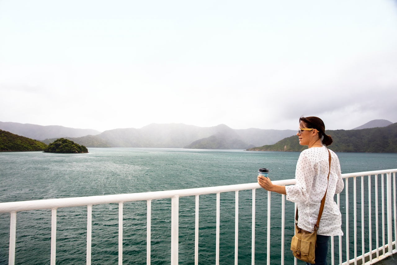 Family enjoying the Interislander ferry trip